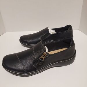 Clarks Cora Harbor Slip-On Side Zip Black Leather Size 9M NWT